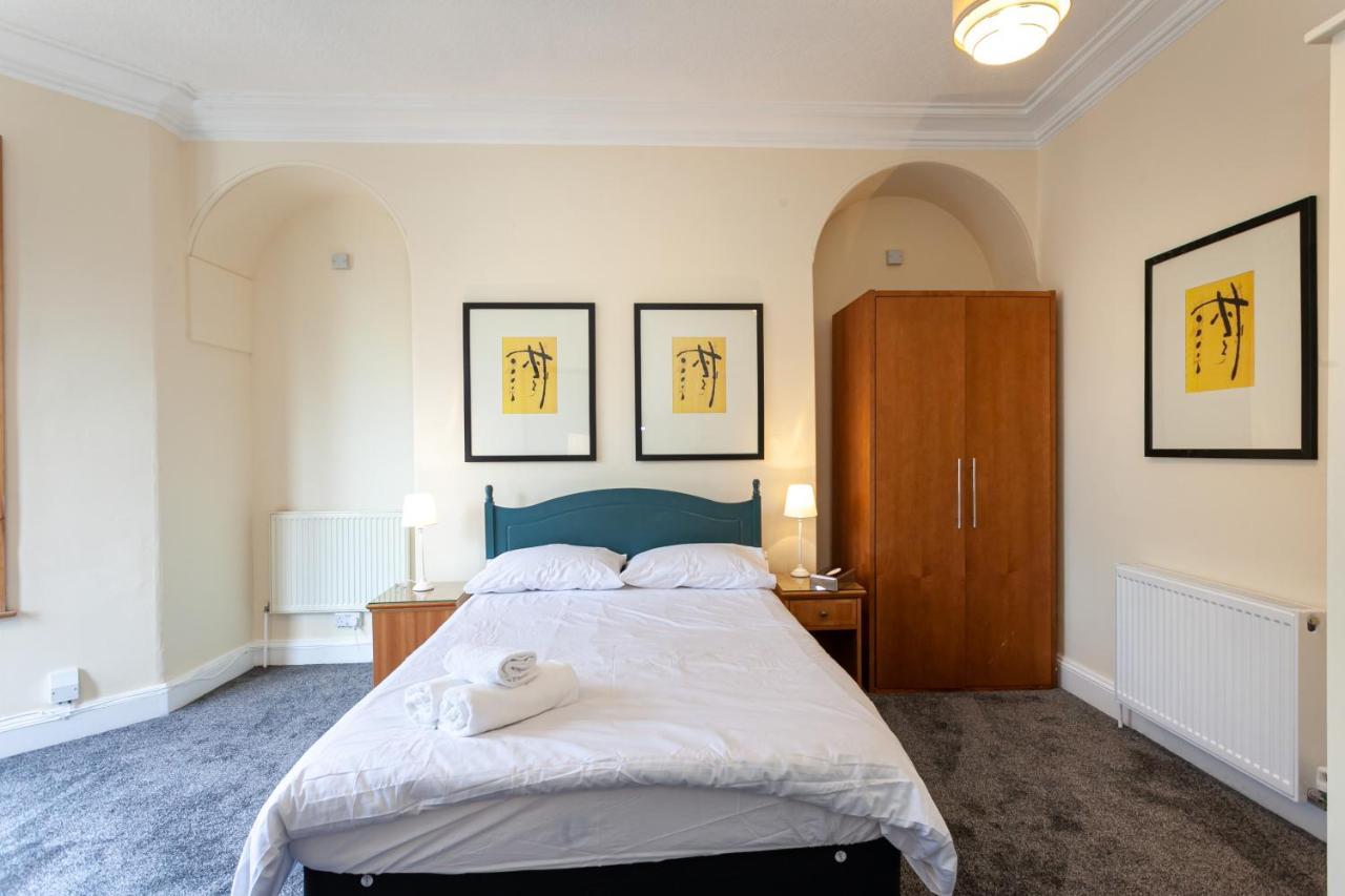 Townhouse No 12 Hotel Huddersfield Kültér fotó